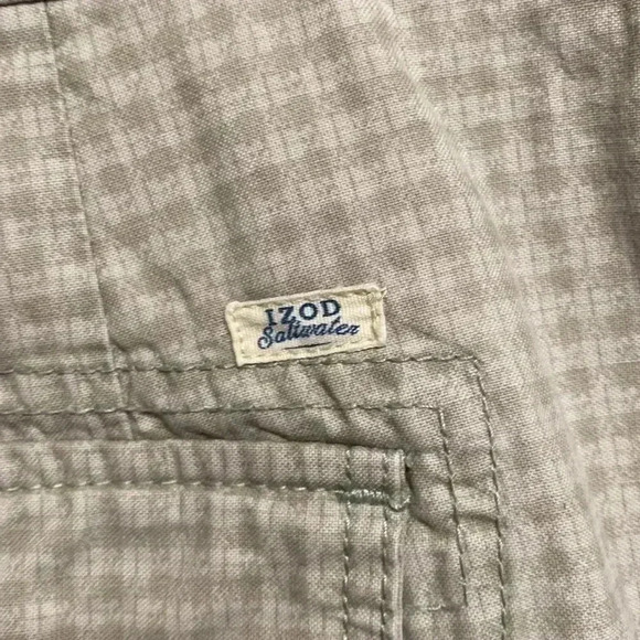 Mens  IZOD cotton tan shorts - Picture 7 of 9
